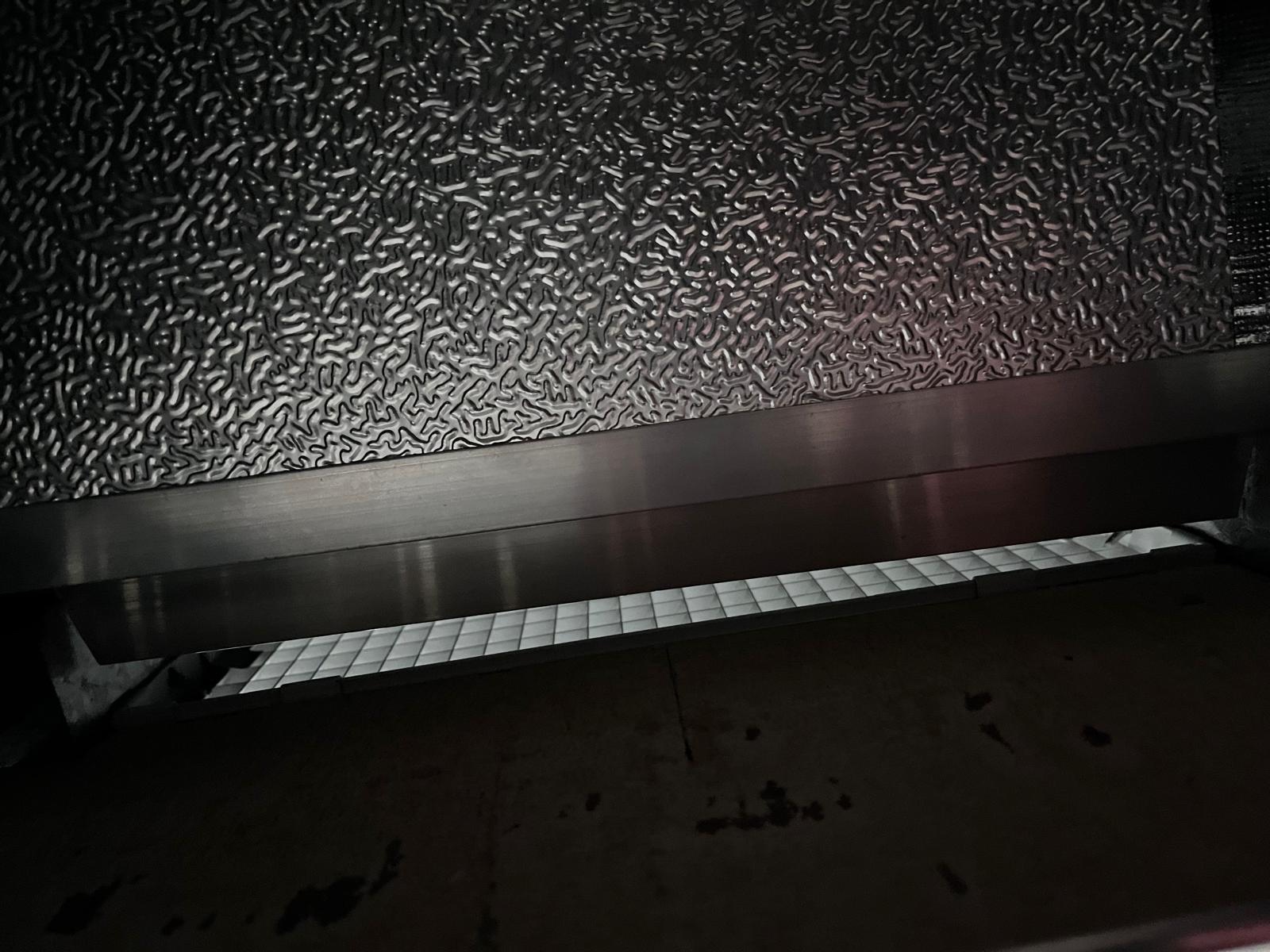 Primary air leakage